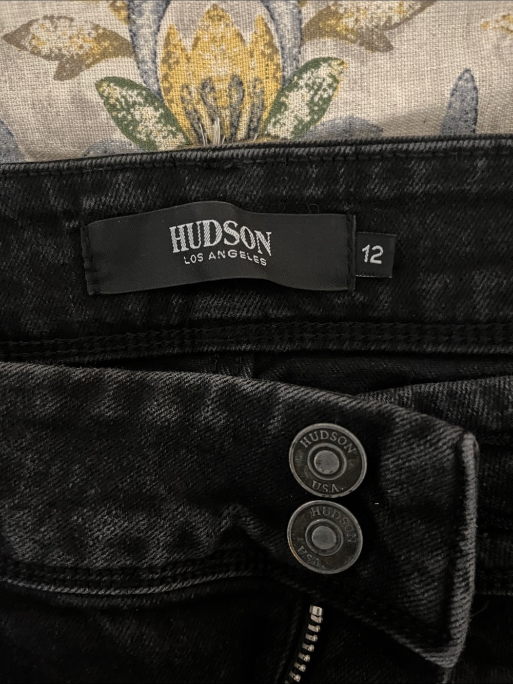 Hudson Jeans Women's Straight Leg in Washed Black